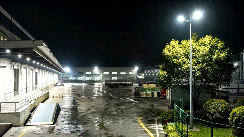 园区周界安防投光案例图片